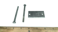Johnson Evinrude OMC 319084 Upper Mounts Link 313600 Screws - Used