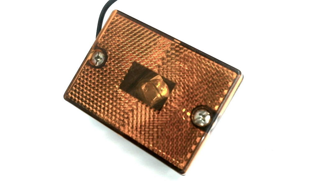 Amber Clearance Light 4 x 2