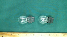 Pair of 3156 Replacement Bulbs