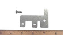Mercury 826121 1 Bracket 48408 Screw - Used