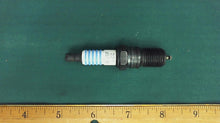 Lot of 6 Johnson Evinrude OMC 778724 Spark Plugs AGSF22C SP-505 (GLM)