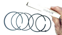 Suzuki 12140-90210 Piston Ring Set