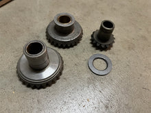Johnson Evinrude OMC 376720 Pinion, Gears & Bushing Assembly